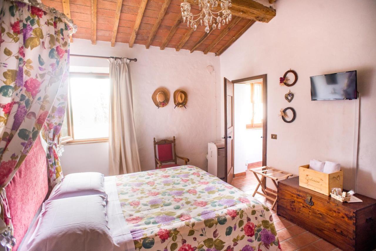 בונוקונבנטו Agriturismo Pieve Sprenna מראה חיצוני תמונה